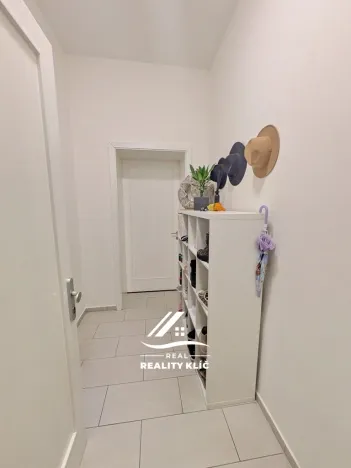 Pronájem bytu 2+kk, Opava, Růžová, 75 m2