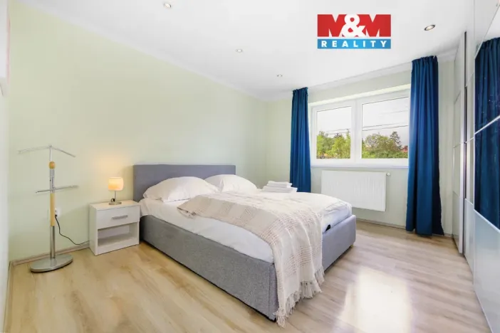 Prodej rodinného domu, Tetín, Mramorová, 253 m2