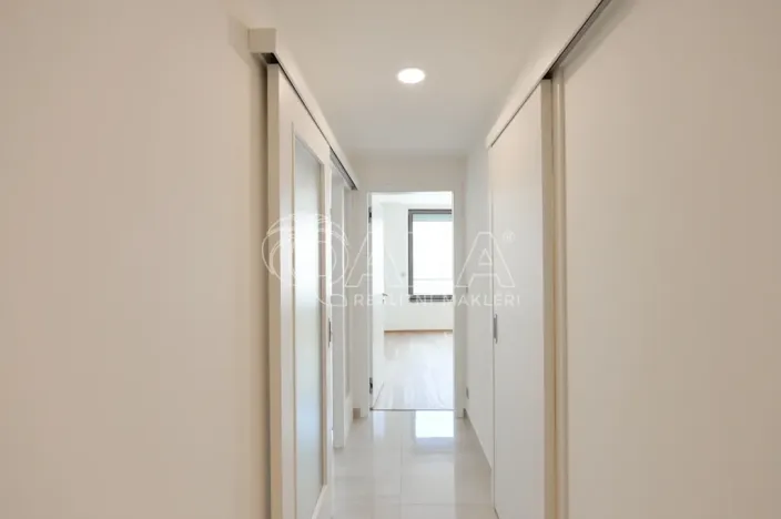 Pronájem bytu 2+kk, Praha - Vysočany, Sokolovská, 54 m2