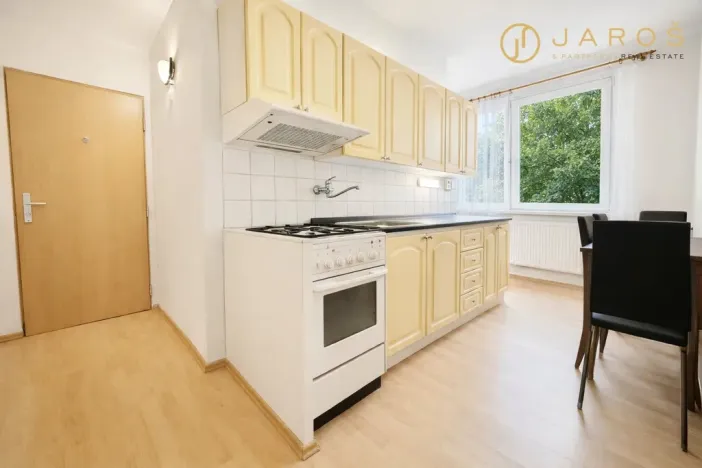 Pronájem bytu 2+1, Klášterec nad Ohří, Školní, 54 m2