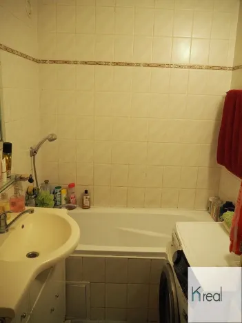 Prodej bytu 4+1, Karlovy Vary - Rybáře, U Koupaliště, 94 m2