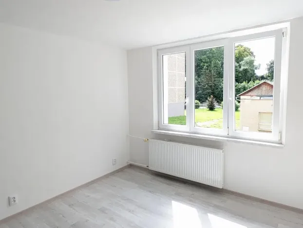 Pronájem bytu 1+kk, Kraslice, B. Smetany, 22 m2