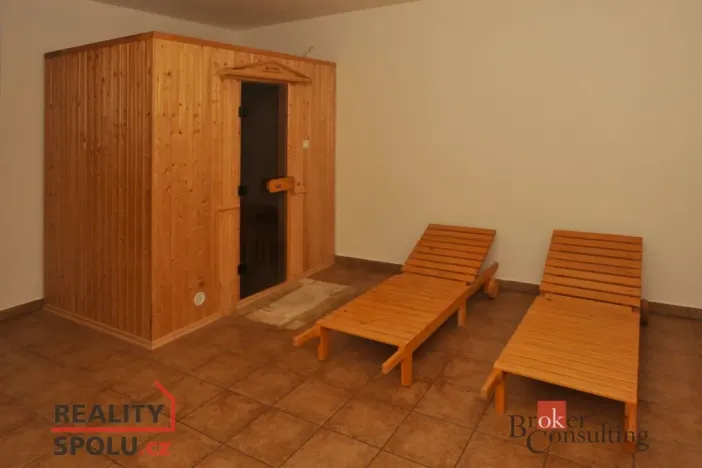 Prodej rodinného domu, Srní, 439 m2