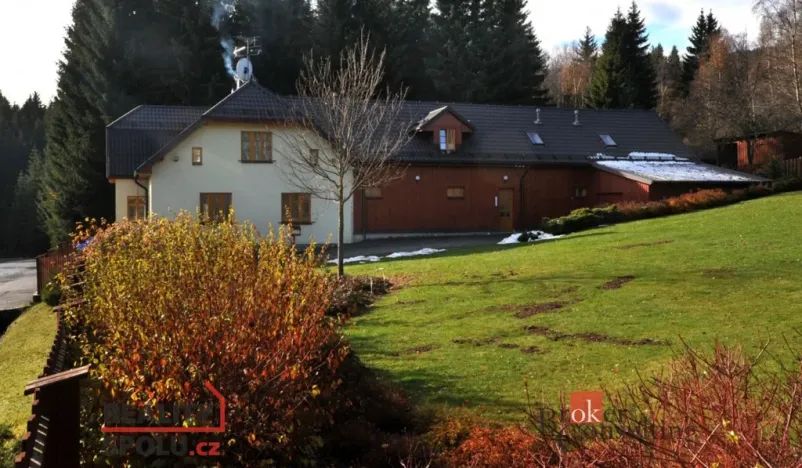 Prodej ubytování, Srní, 439 m2