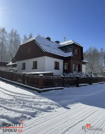 Prodej ubytování, Srní, 439 m2