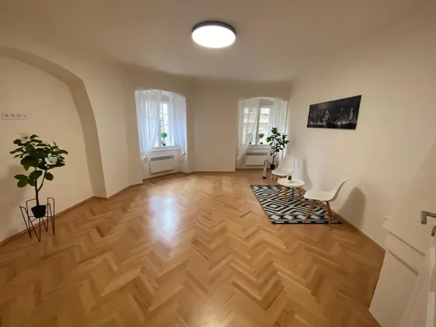 Prodej bytu 2+1, Praha - Staré Město, Náprstkova, 73 m2