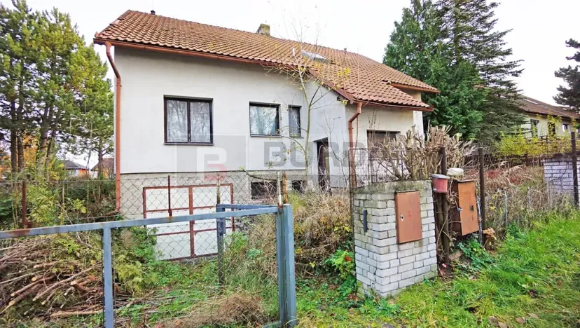 Prodej podílu rodinného domu, Zeleneč, Kasalova, 285 m2