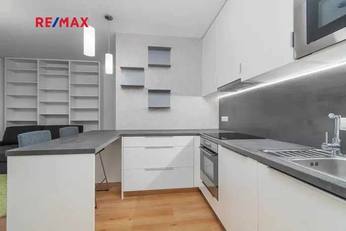 Pronájem bytu 2+kk, Zbůch, Brigádnická, 40 m2