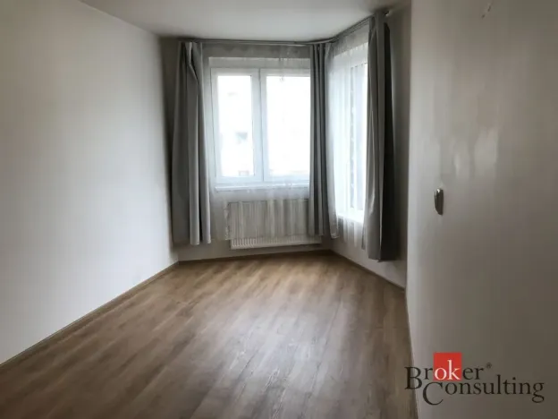 Pronájem bytu 2+kk, Praha - Střížkov, Zakšínská, 53 m2