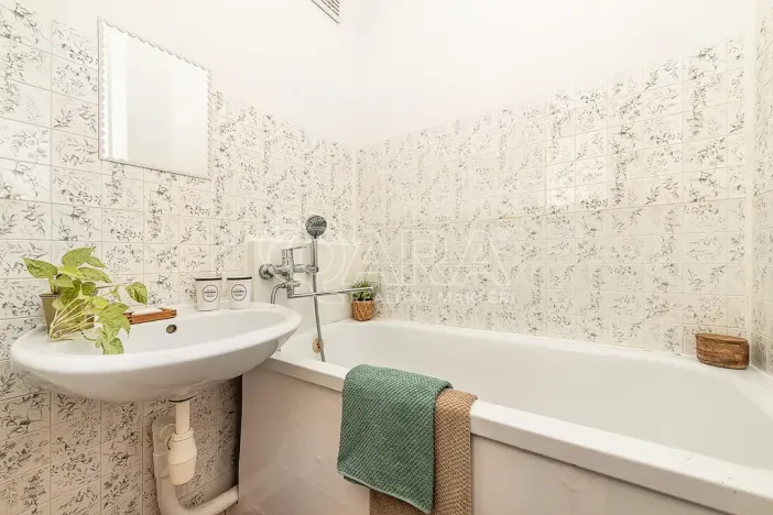 Prodej bytu 2+1, Praha - Libeň, náměstí Na Balabence, 54 m2