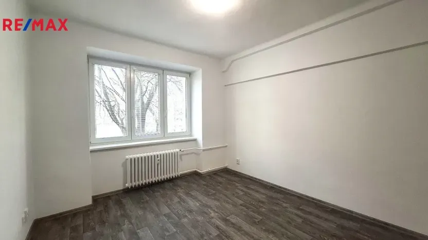 Pronájem bytu 2+1, Ostrava - Poruba, Nálepkovo náměstí, 55 m2