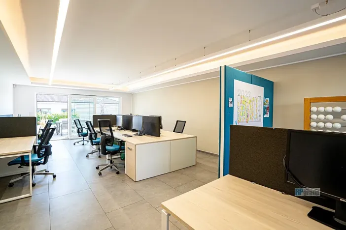 Prodej kanceláře, Vysoký Újezd, Stodolní, 425 m2