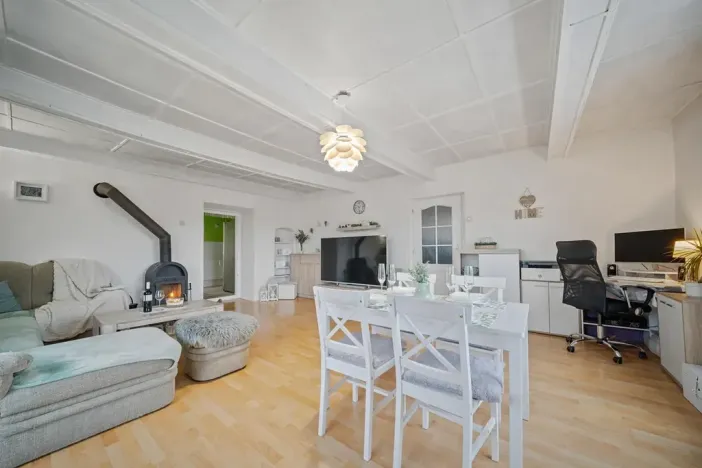 Prodej rodinného domu, Uhersko, 173 m2