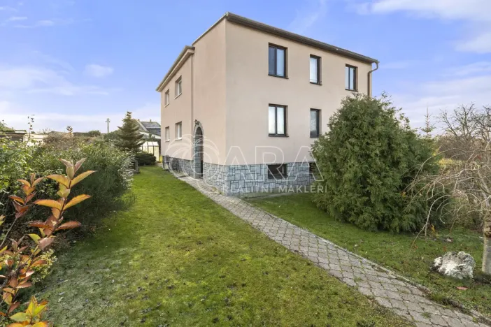 Prodej rodinného domu, Míčov-Sušice - Míčov, 250 m2