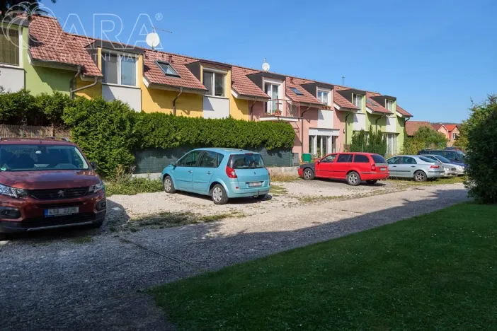 Pronájem bytu 1+1, Králův Dvůr - Počaply, Plzeňská, 37 m2