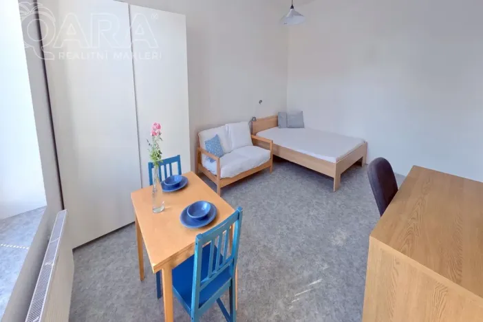 Pronájem bytu 1+1, Králův Dvůr - Počaply, Plzeňská, 37 m2