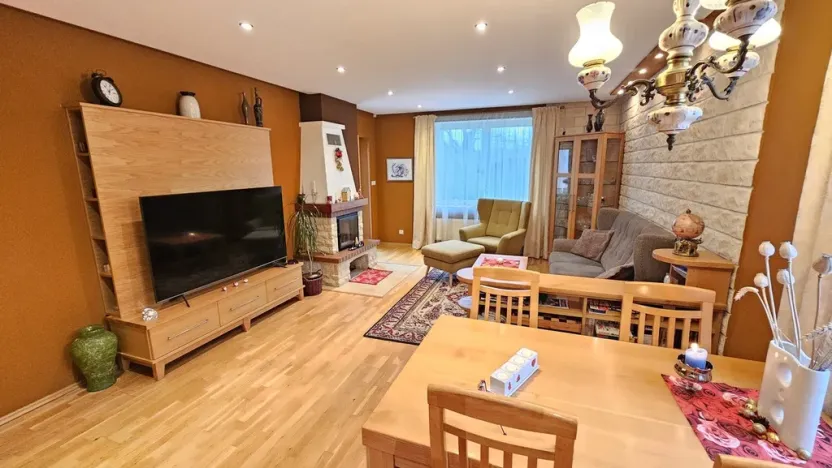 Prodej rodinného domu, Modletice, 261 m2