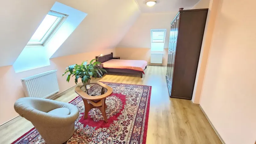 Prodej rodinného domu, Modletice, 261 m2