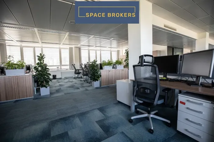 Pronájem kanceláře, Praha - Dejvice, Evropská, 305 m2