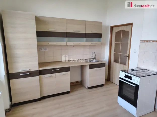 Pronájem bytu 3+1, Děčín - Děčín II-Nové Město, Purkyňova, 106 m2