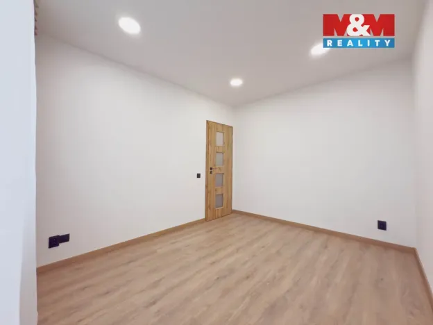 Prodej bytu 3+1, Ostrava - Zábřeh, Středoškolská, 64 m2