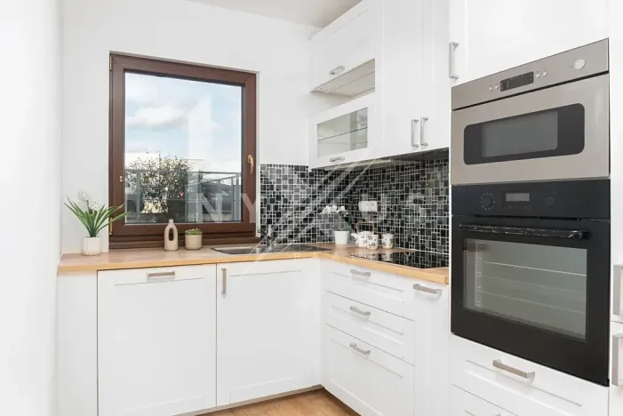 Prodej bytu 3+kk, Králův Dvůr, Větrná, 80 m2