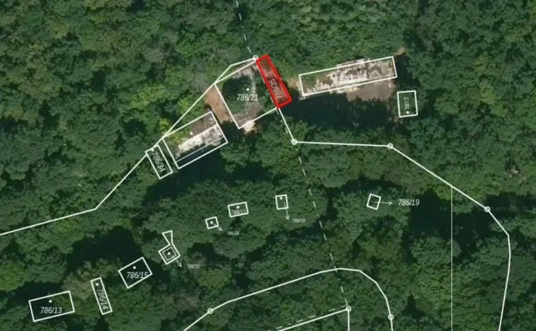 Dražba pozemku, Praha, 56 m2