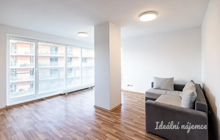 Pronájem bytu 2+kk, Praha, Vorařská, 69 m2