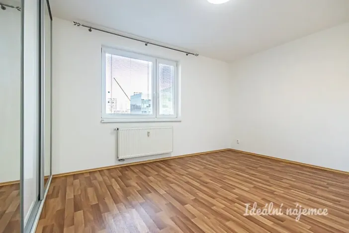 Pronájem bytu 2+kk, Praha, Vorařská, 69 m2