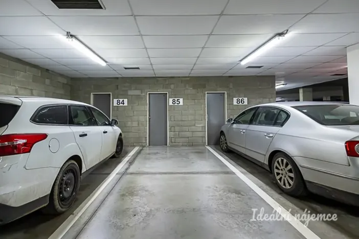 Pronájem bytu 2+kk, Praha, Vorařská, 69 m2