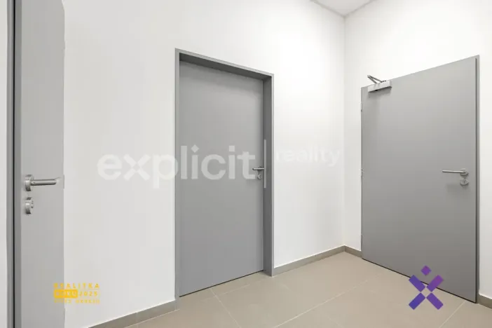 Pronájem obchodního prostoru, Brno, 444 m2