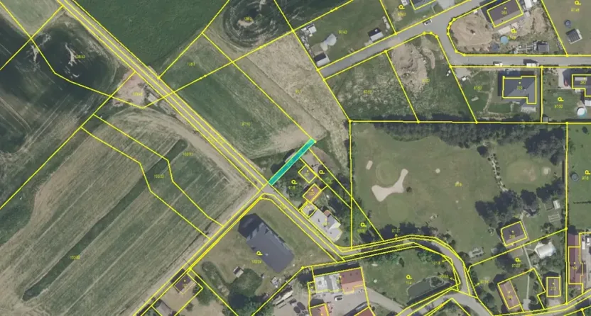 Dražba pozemku, Lešany, 245 m2