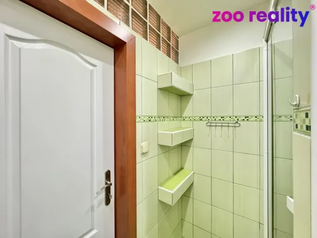 Prodej bytu 4+1, Kadaň, Husova, 78 m2