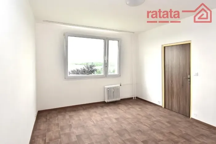 Pronájem bytu 1+1, Chomutov, Jirkovská, 33 m2