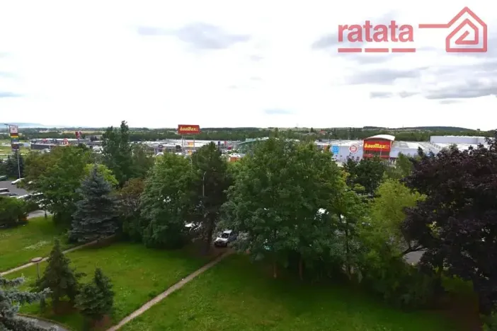 Pronájem bytu 1+1, Chomutov, Jirkovská, 33 m2