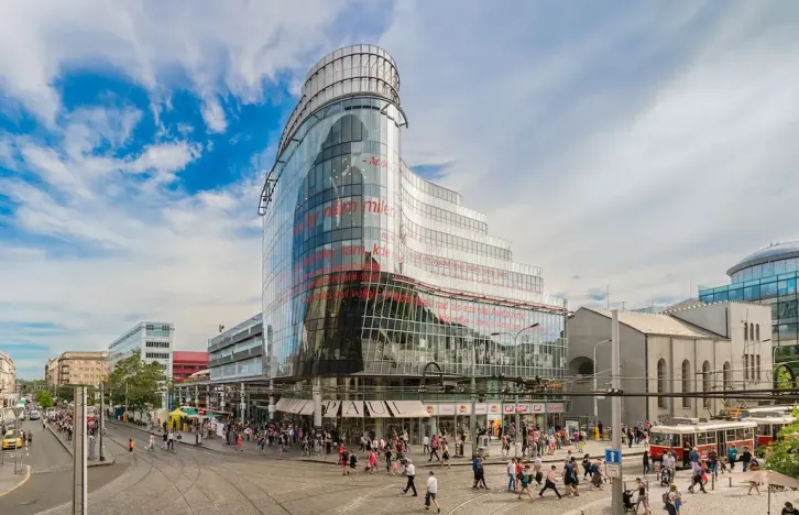 Pronájem kanceláře, Praha - Smíchov, Nádražní, 998 m2