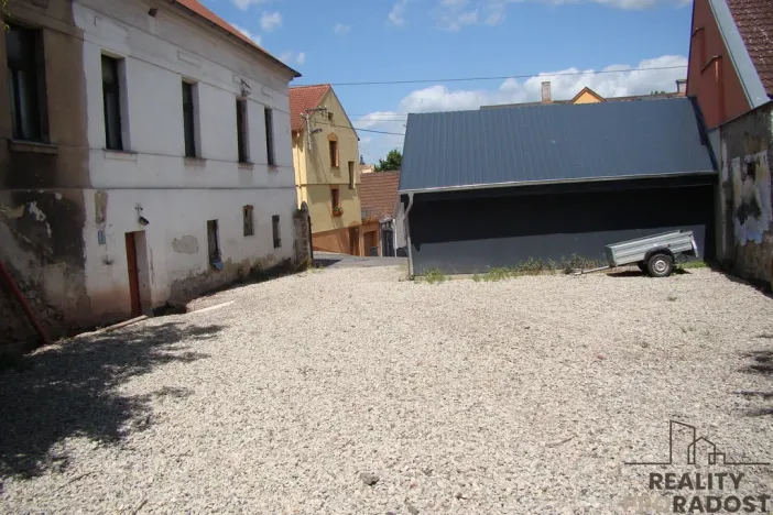 Pronájem komerční nemovitosti, Kladno, Školská, 303 m2