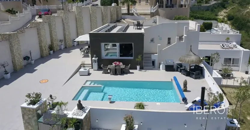 Prodej rodinného domu, Quesada, Španělsko, 355 m2