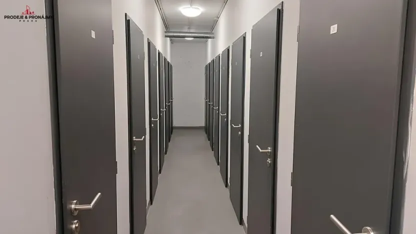 Prodej bytu 1+kk, Praha, Formanská, 33 m2