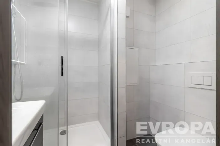 Prodej bytu 2+kk, Praha - Braník, Novodvorská, 40 m2