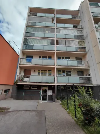 Prodej bytu 3+1, Praha - Horní Počernice, Lhotská, 73 m2