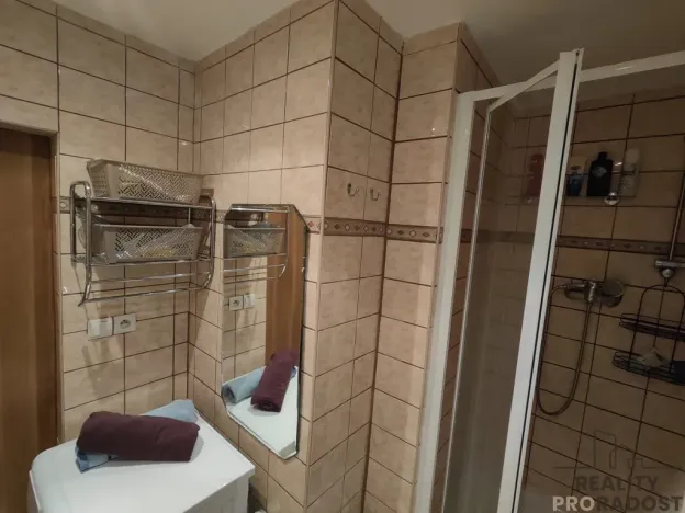 Prodej bytu 2+1, Chomutov, Bezručova, 64 m2