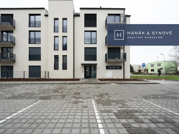 Pronájem bytu 2+kk, Pohořelice, U Kasáren, 55 m2