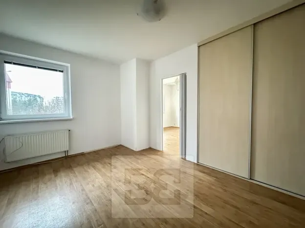 Pronájem bytu 2+kk, Brno, Podbělová, 47 m2