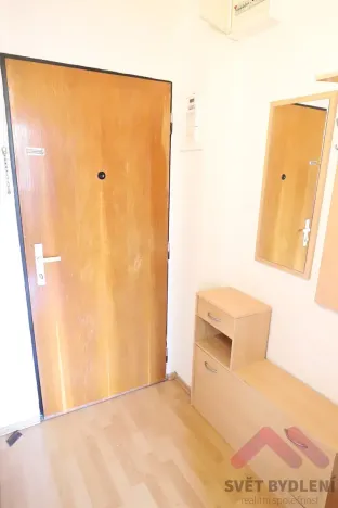 Pronájem bytu 2+kk, Praha - Hostivař, Pražská, 39 m2