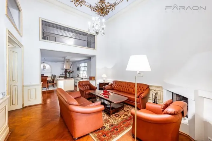 Prodej bytu 4+kk, Praha - Staré Město, Smetanovo nábřeží, 142 m2