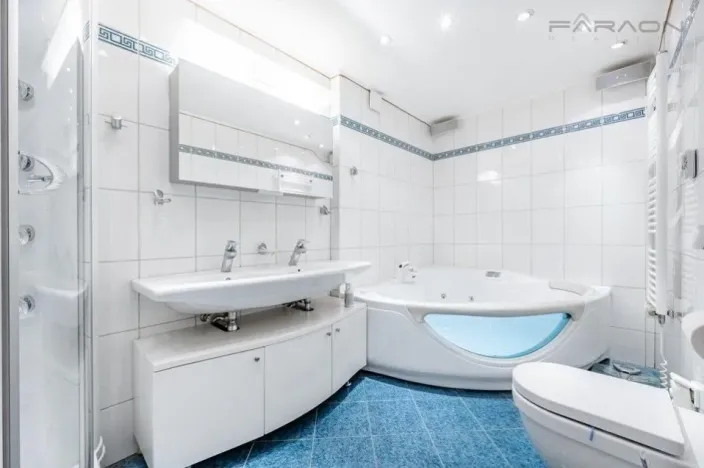 Prodej bytu 4+kk, Praha - Staré Město, Smetanovo nábřeží, 142 m2