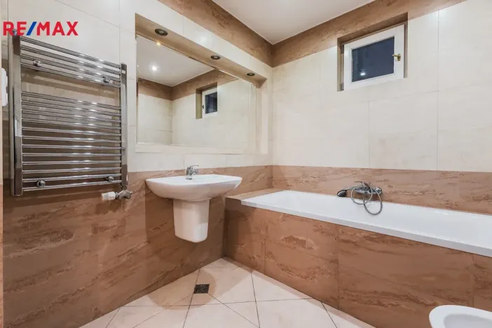 Pronájem bytu 4+1, Praha - Nové Město, Na Zderaze, 180 m2