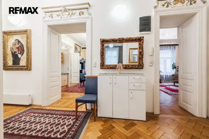Pronájem bytu 4+1, Praha - Nové Město, Na Zderaze, 180 m2