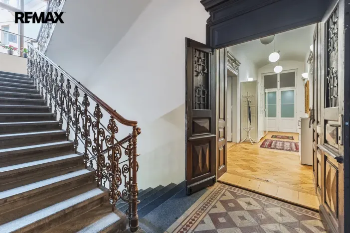 Pronájem bytu 4+1, Praha - Nové Město, Na Zderaze, 180 m2